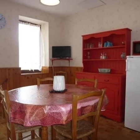 Appartement Bonnac, 3 Pièces, 4 Personnes - Fr-1-419-140 Bonnac (Ariege)